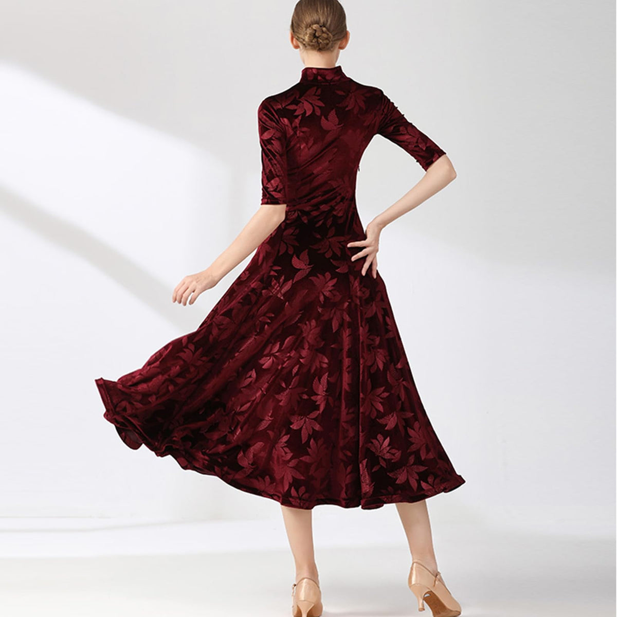 thumbnail image 4 of Women's evening cheongsam long dress. Short - sleeve, slim - fit maxi. Floral faux silk, stand - collar bodycon style., 4 of 6