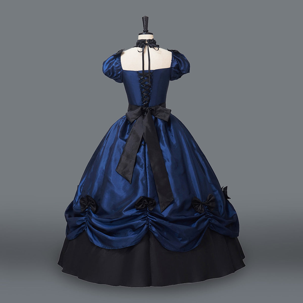 thumbnail image 4 of RGGEEUN Women's Victorian Court Style Dress, Lace Patchwork Flared Sleeve Gown, Retro Party Wear for Ball and Performance, 4 of 5
