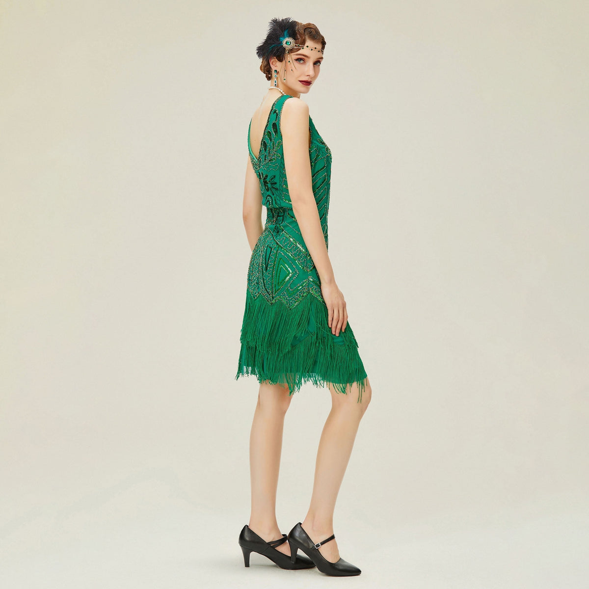 thumbnail image 1 of BABEYOND Women's Flapper Dresses 1920s V Neck Beaded Fringed Great Gatsby Dress, 1 of 6