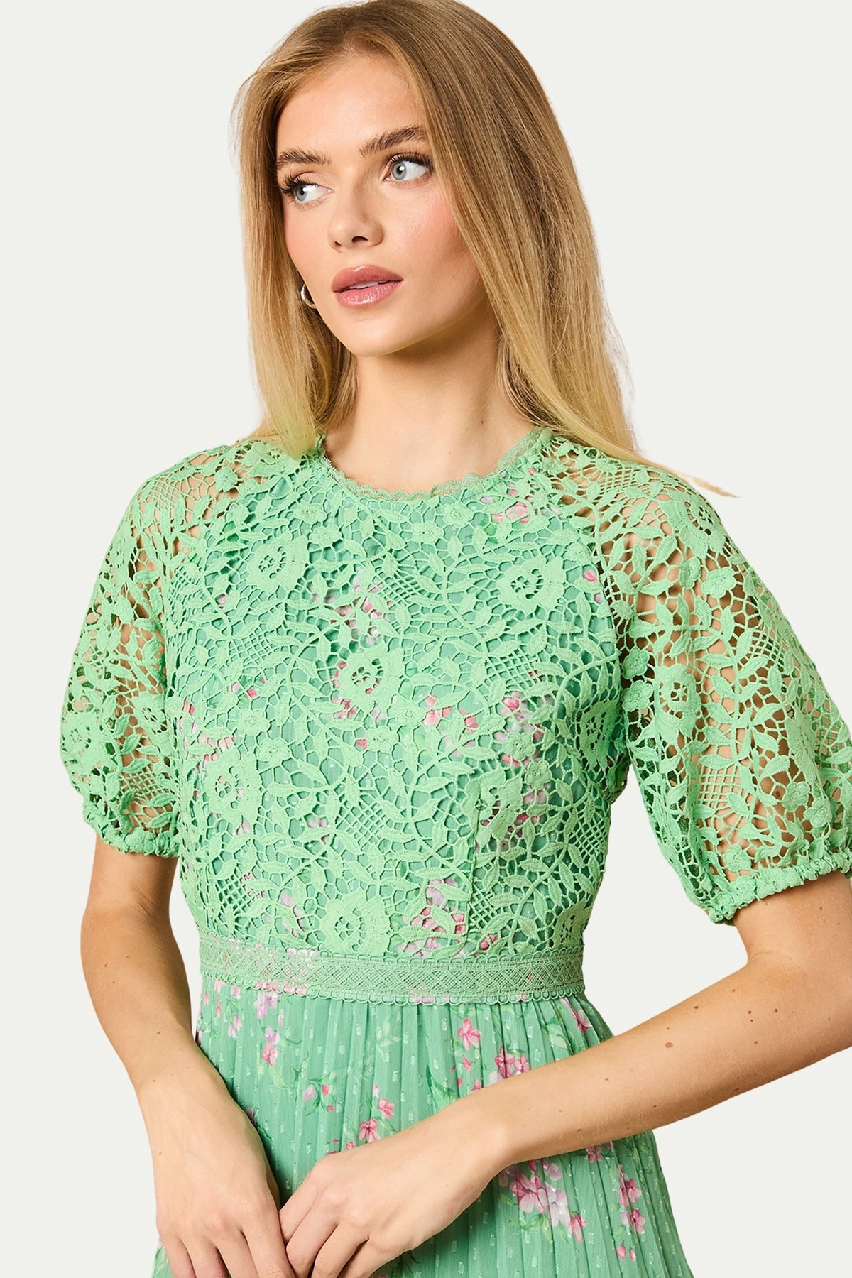 thumbnail image 3 of Oasis Romantic Bodice Midi Dress - Green, 2, 3 of 5